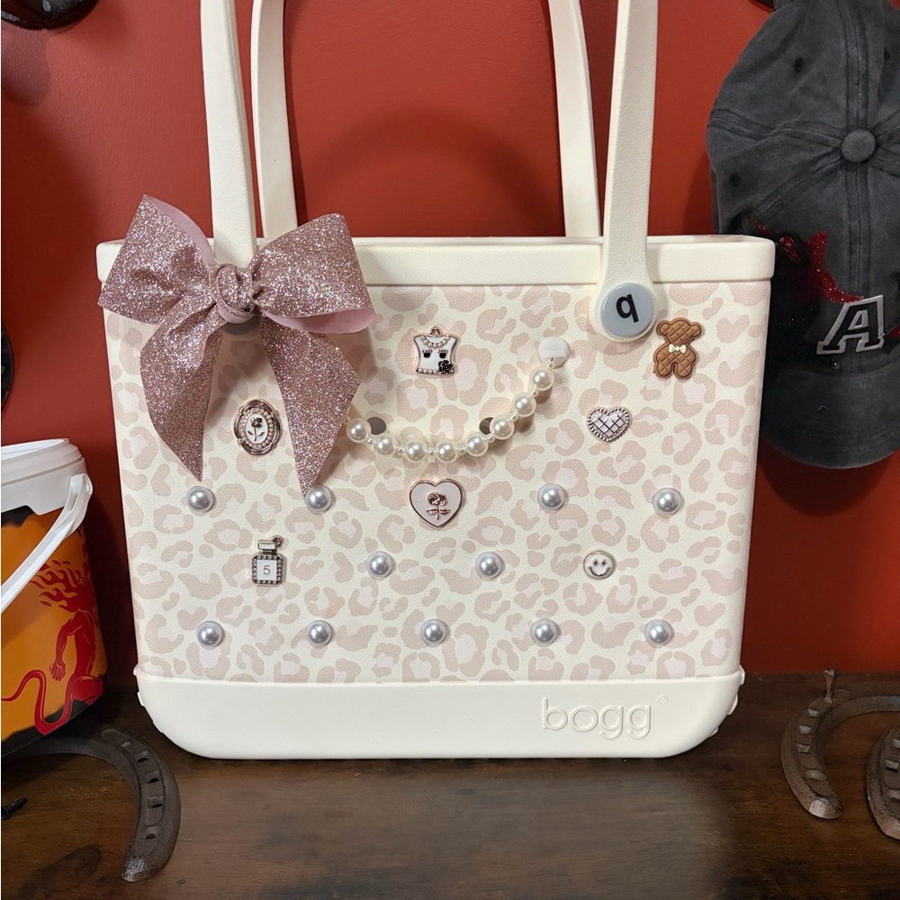 BOGG BAG Pink Leopard Shoulder Bag